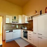 Schloss Welsdorf Apartment *