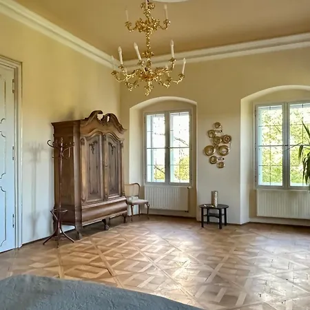 Apartment Schloss Welsdorf *
