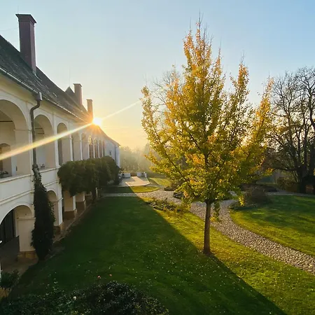 Schloss Welsdorf Apartment Fuerstenfeld