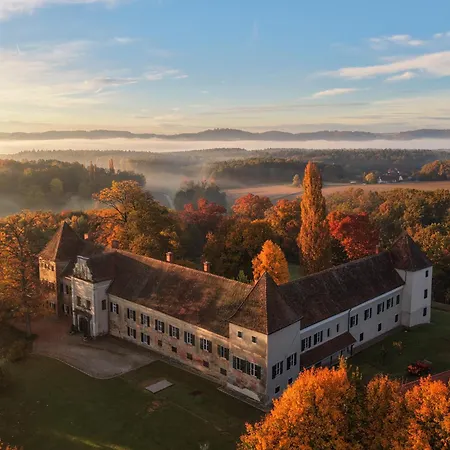 Schloss Welsdorf * Fuerstenfeld