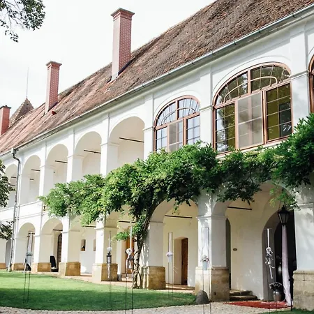 Schloss Welsdorf * פורשטנפלד